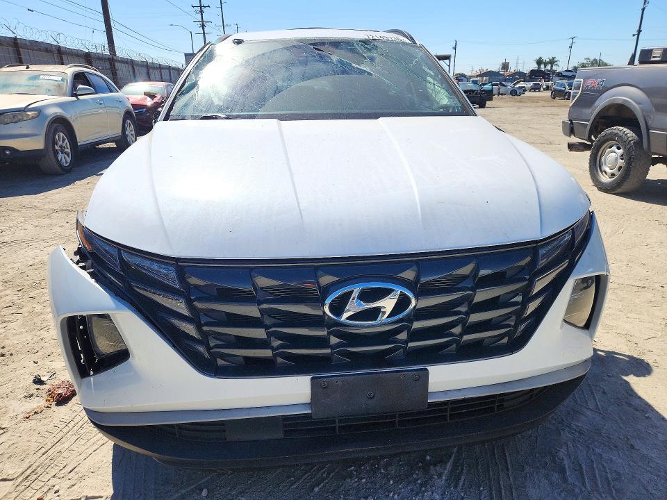 Продажа на аукционе авто 2022 Hyundai Tucson, vin: 5NMJF3AE0NH105398, номер лота: 72149136