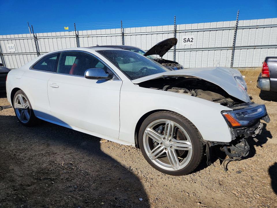 Продажа на аукционе авто 2015 Audi S5, vin: WAULGBFR3FA002562, номер лота: 70807326