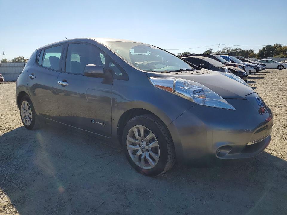 71297216 :رقم المزاد ، 1N4BZ0CP9HC300305 vin ، 2017 Nissan Leaf مزاد بيع
