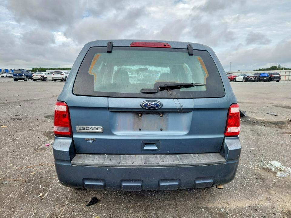 71662496 :رقم المزاد ، 1FMCU0C73BKC16292 vin ، 2011 Ford Escape مزاد بيع