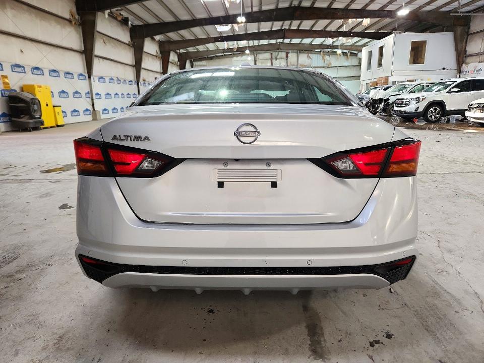 2025 Nissan Altima მანქანა იყიდება აუქციონზე, vin: 1N4BL4DV2SN402952, აუქციონის ნომერი: 72401986
