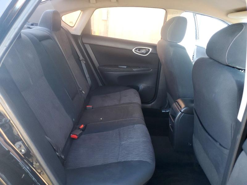 Продажа на аукционе авто 2015 Nissan Sentra, vin: 3N1AB7AP7FL685826, номер лота: 72158516