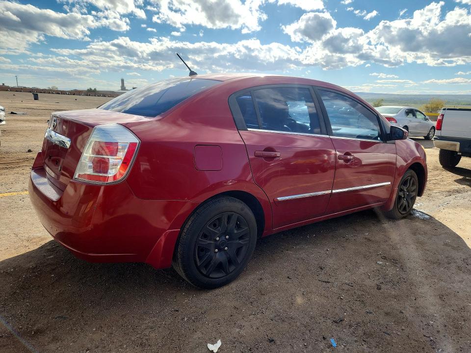 70902226 :رقم المزاد ، 3N1AB6AP8AL671291 vin ، 2010 Nissan Sentra مزاد بيع