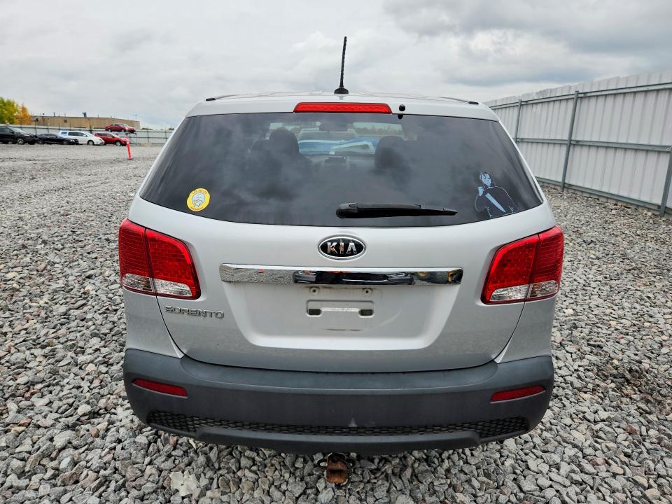 Продажа на аукционе авто 2011 Kia Sorento, vin: 5XYKTCA18BG014198, номер лота: 70633256