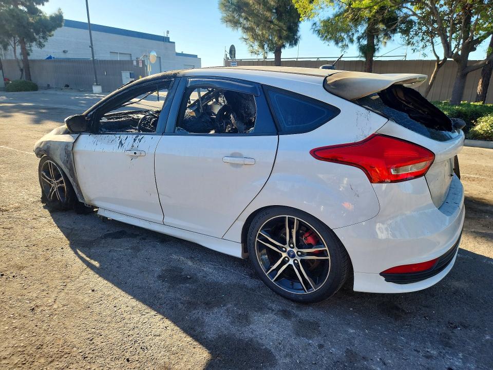 Aukcja sprzedaży 2015 Ford Focus, vin: 1FADP3L99FL358106, numer aukcji: 71215396