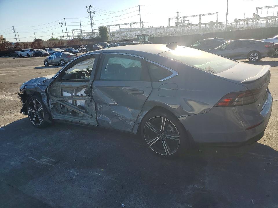 71646486 :رقم المزاد ، 1HGCY2F5XPA006639 vin ، 2023 Honda Accord مزاد بيع