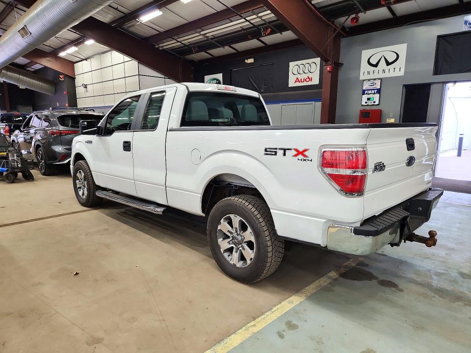 72921416 :رقم المزاد ، 1FTFX1EF8DFA77565 vin ، 2013 Ford F150 مزاد بيع