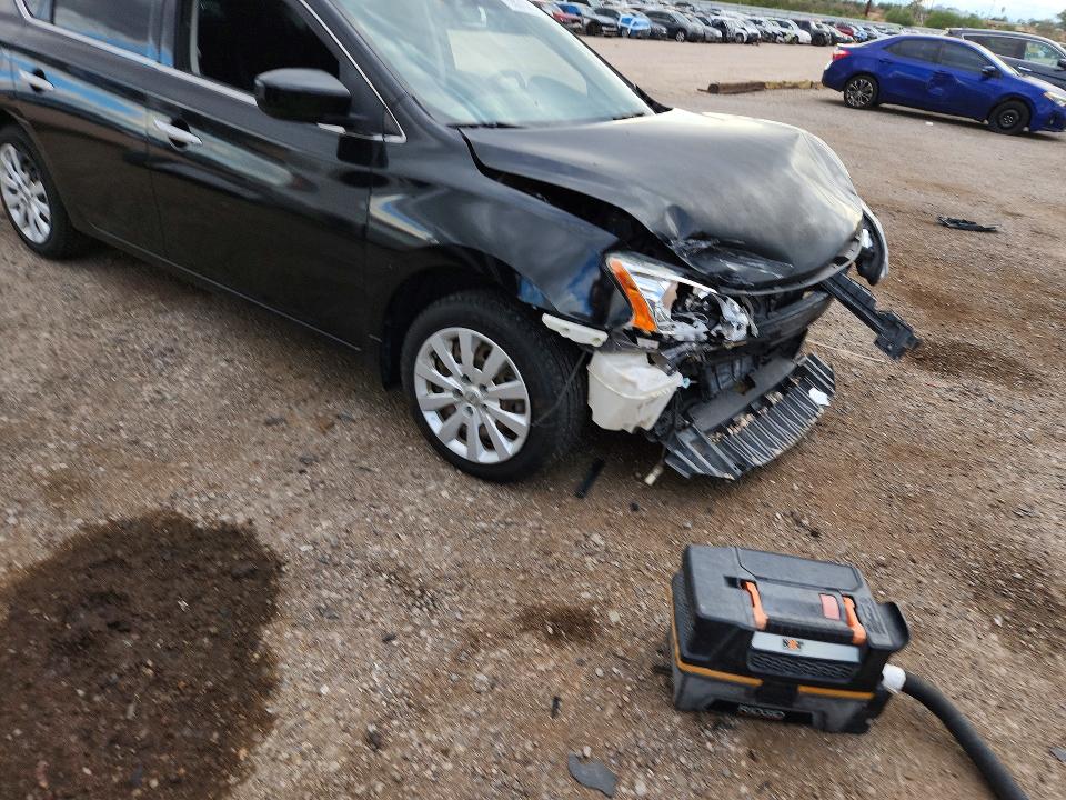 Продажа на аукционе авто 2015 Nissan Sentra, vin: 3N1AB7AP7FY286255, номер лота: 72831046