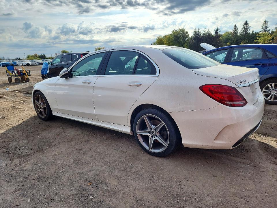 Продажа на аукционе авто 2018 Mercedes-benz C, vin: 55SWF4KB4JU278254, номер лота: 70698636