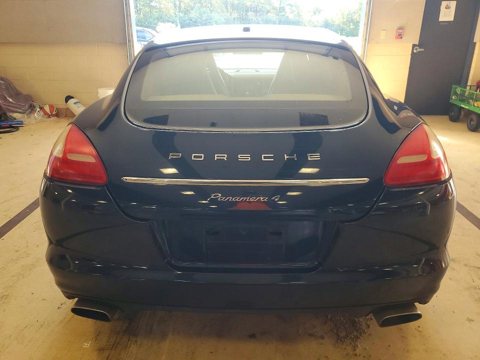 2012 Porsche Panamera მანქანა იყიდება აუქციონზე, vin: WP0AA2A74CL017539, აუქციონის ნომერი: 72517046