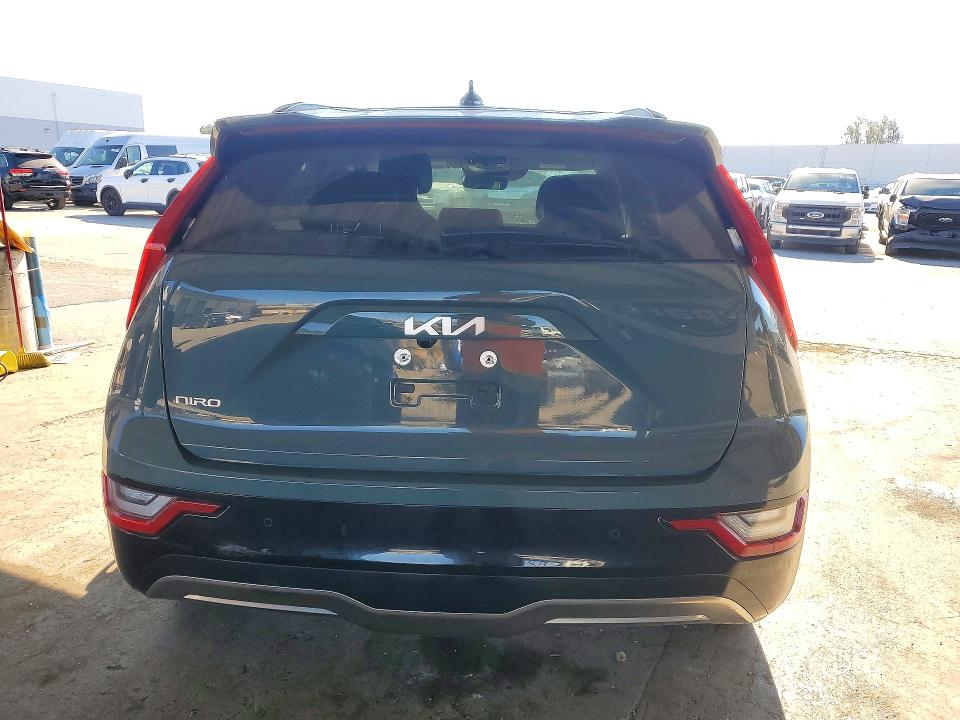 2025 Kia Niro მანქანა იყიდება აუქციონზე, vin: KNDCT3L1XS5140086, აუქციონის ნომერი: 72199296