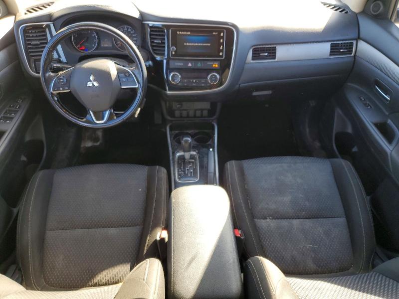 71678376 :رقم المزاد ، JA4AZ2A31JZ601603 vin ، 2018 Mitsubishi Outlander مزاد بيع