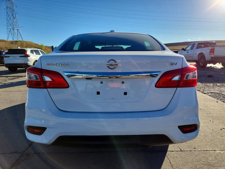 2017 Nissan Sentra მანქანა იყიდება აუქციონზე, vin: 3N1AB7AP3HY354781, აუქციონის ნომერი: 71591716