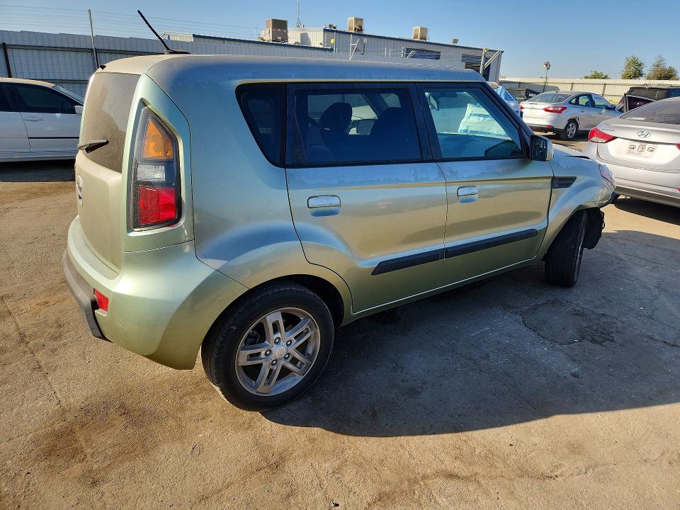 2010 Kia Soul მანქანა იყიდება აუქციონზე, vin: KNDJT2A29A7038925, აუქციონის ნომერი: 71764826
