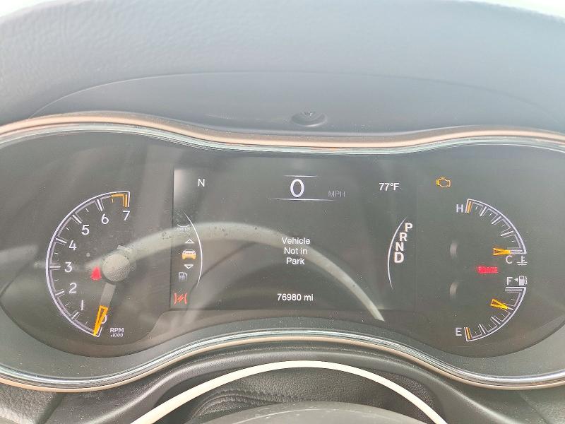 2017 Jeep Grand Cherokee მანქანა იყიდება აუქციონზე, vin: 1C4RJEBG2HC943917, აუქციონის ნომერი: 71782566