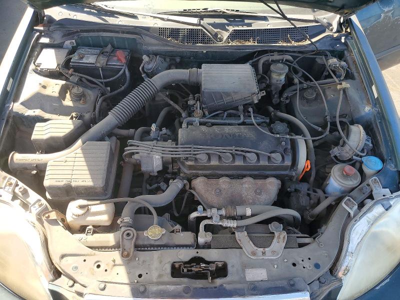1998 Honda Civic მანქანა იყიდება აუქციონზე, vin: 2HGEJ6679WH622614, აუქციონის ნომერი: 72451546
