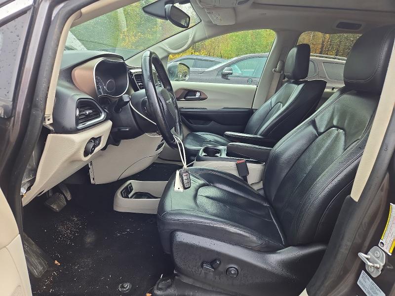 Продажа на аукционе авто 2017 Chrysler Pacifica, vin: 2C4RC1EG2HR784645, номер лота: 69896166