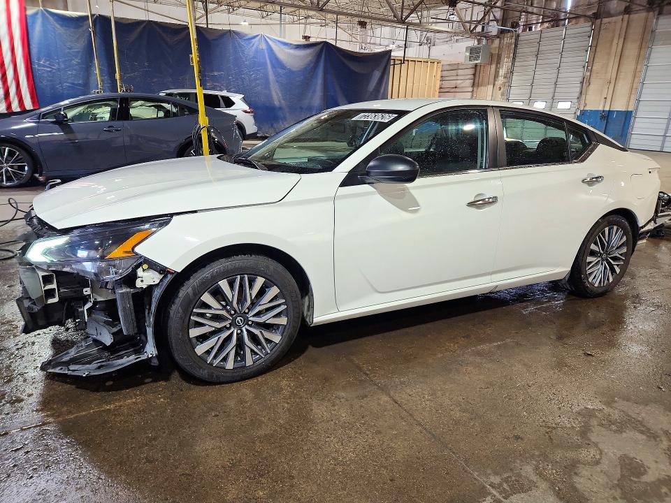 2025 Nissan Altima მანქანა იყიდება აუქციონზე, vin: 1N4BL4DVXSN399086, აუქციონის ნომერი: 72363626