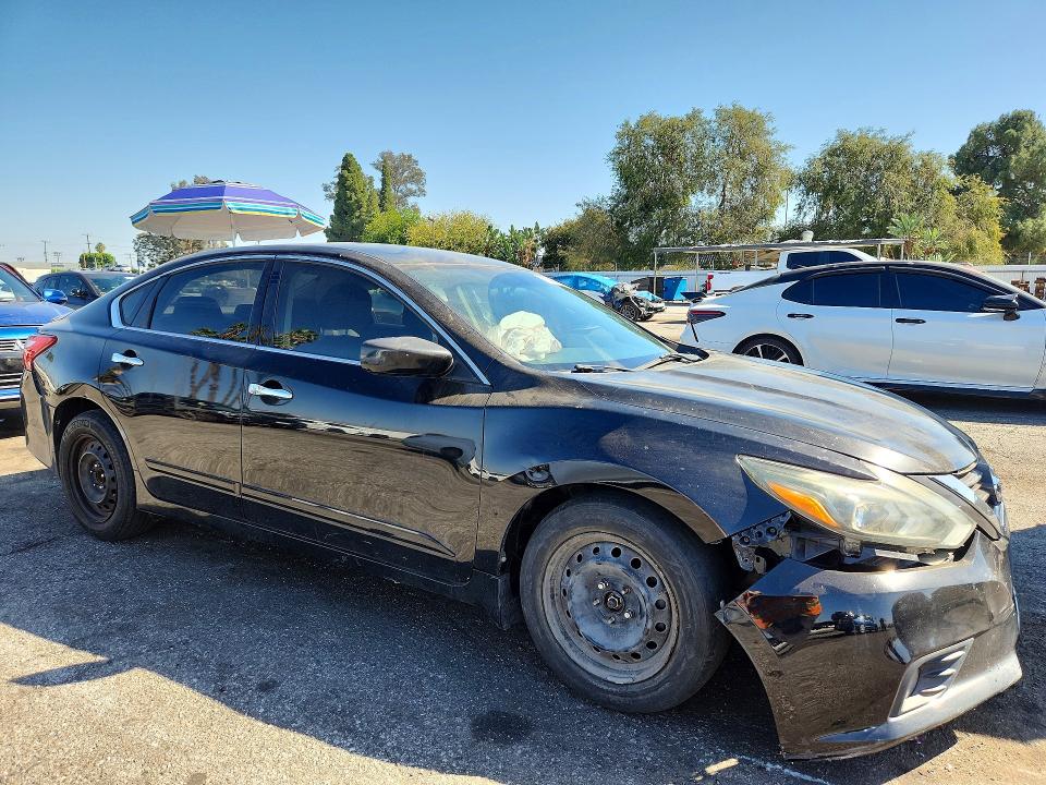 Продажа на аукционе авто 2016 Nissan Altima, vin: 1N4AL3APXGC210662, номер лота: 71434936