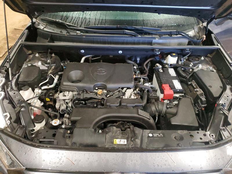 69698656 :رقم المزاد ، 2T3P1RFV3MW221077 vin ، 2021 Toyota Rav4 مزاد بيع