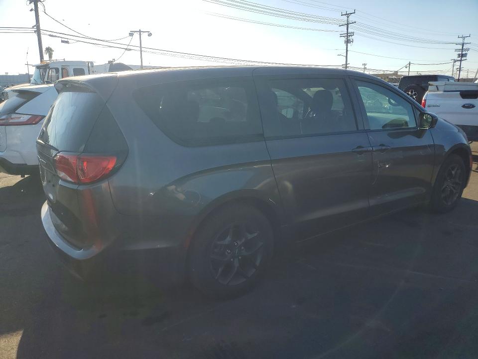 Aukcja sprzedaży 2019 Chrysler Pacifica, vin: 2C4RC1FG8KR605062, numer aukcji: 72204046