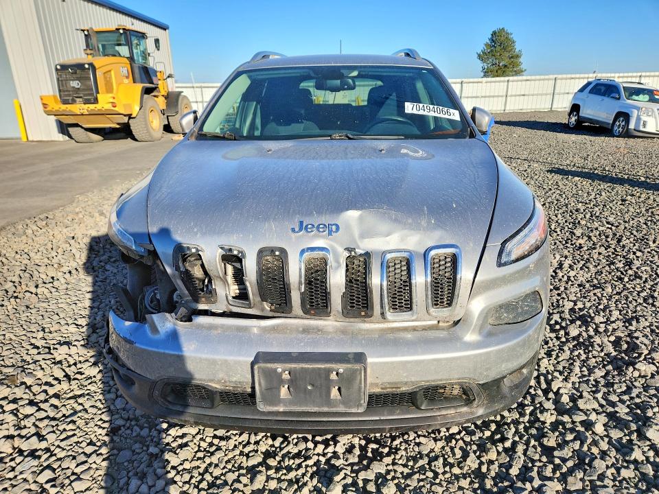 2017 Jeep Cherokee მანქანა იყიდება აუქციონზე, vin: 1C4PJMCS3HW648277, აუქციონის ნომერი: 70494066
