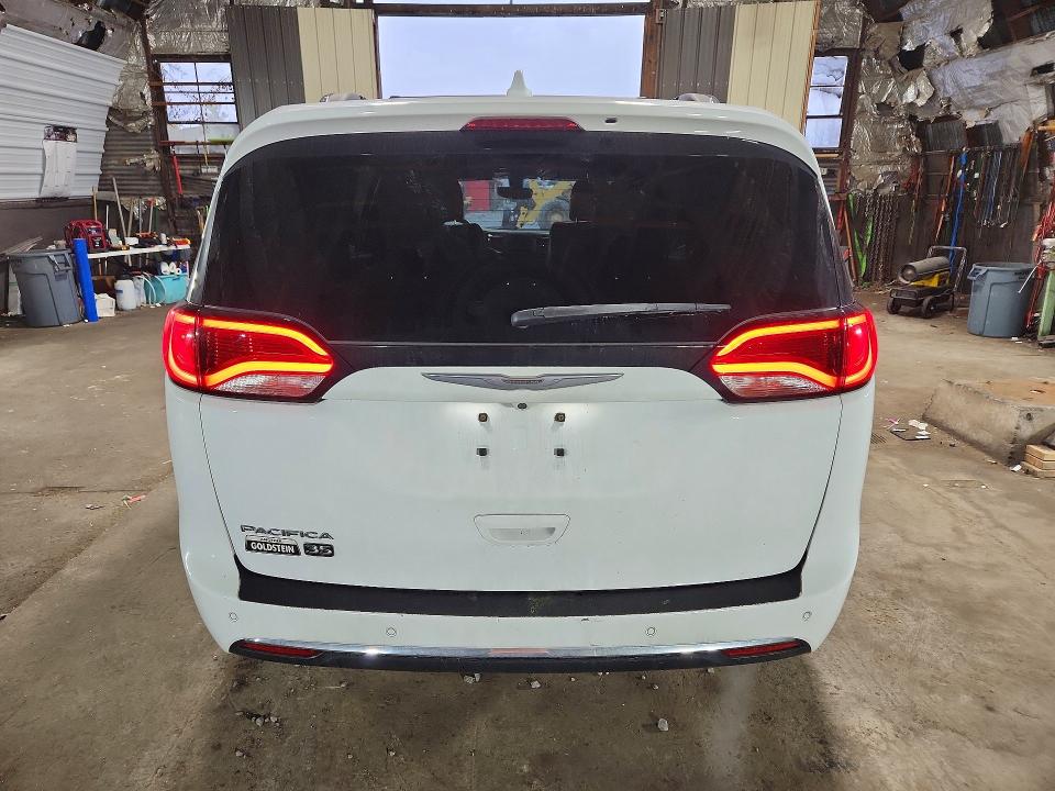 71099696 :رقم المزاد ، 2C4RC1BG0LR106733 vin ، 2020 Chrysler Pacifica مزاد بيع
