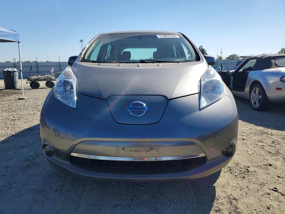 71297216 :رقم المزاد ، 1N4BZ0CP9HC300305 vin ، 2017 Nissan Leaf مزاد بيع