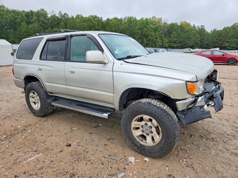 71803046 :رقم المزاد ، JT3HN86R4X0240207 vin ، 1999 Toyota 4runner مزاد بيع