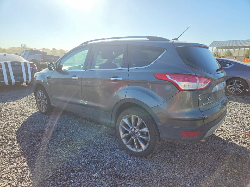 2015 Ford Escape მანქანა იყიდება აუქციონზე, vin: 1FMCU0GX8FUC34355, აუქციონის ნომერი: 71990646