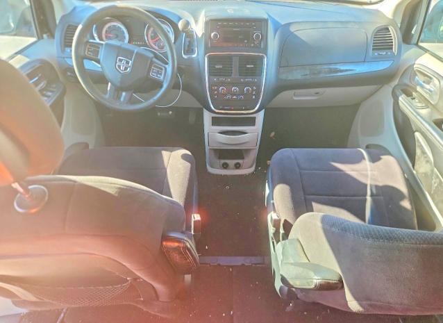 71535786 :رقم المزاد ، 2D4RN3DG6BR601197 vin ، 2011 Dodge Grand Caravan مزاد بيع