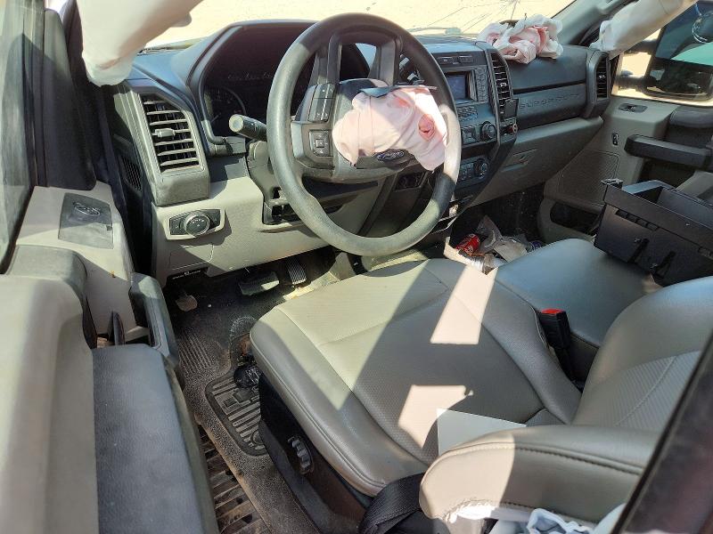 70538656 :رقم المزاد ، 1FDRF3G61MEC19958 vin ، 2021 Ford F350 مزاد بيع