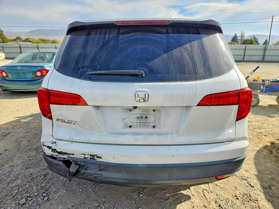 71587196 :رقم المزاد ، 5FNYF5H12GB031015 vin ، 2016 Honda Pilot مزاد بيع