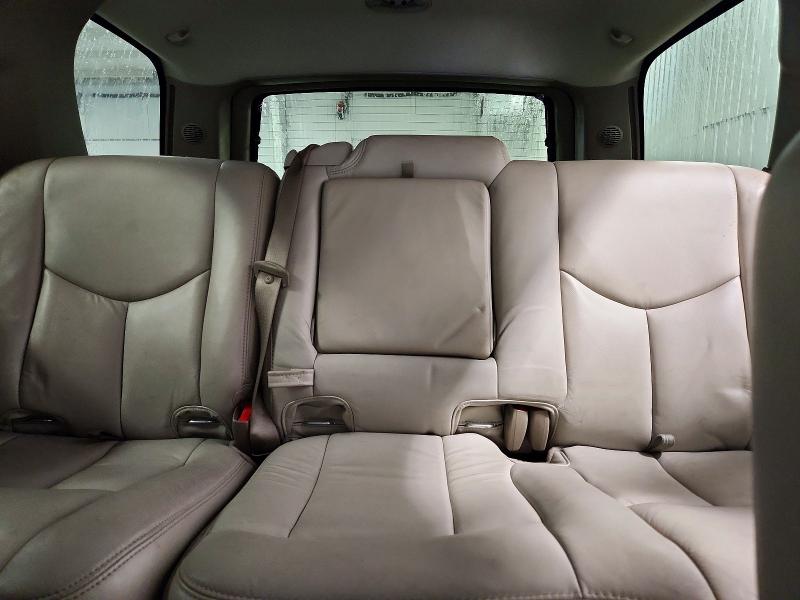 73657096 :رقم المزاد ، 1GNEK13Z84R171572 vin ، 2004 Chevrolet Tahoe مزاد بيع