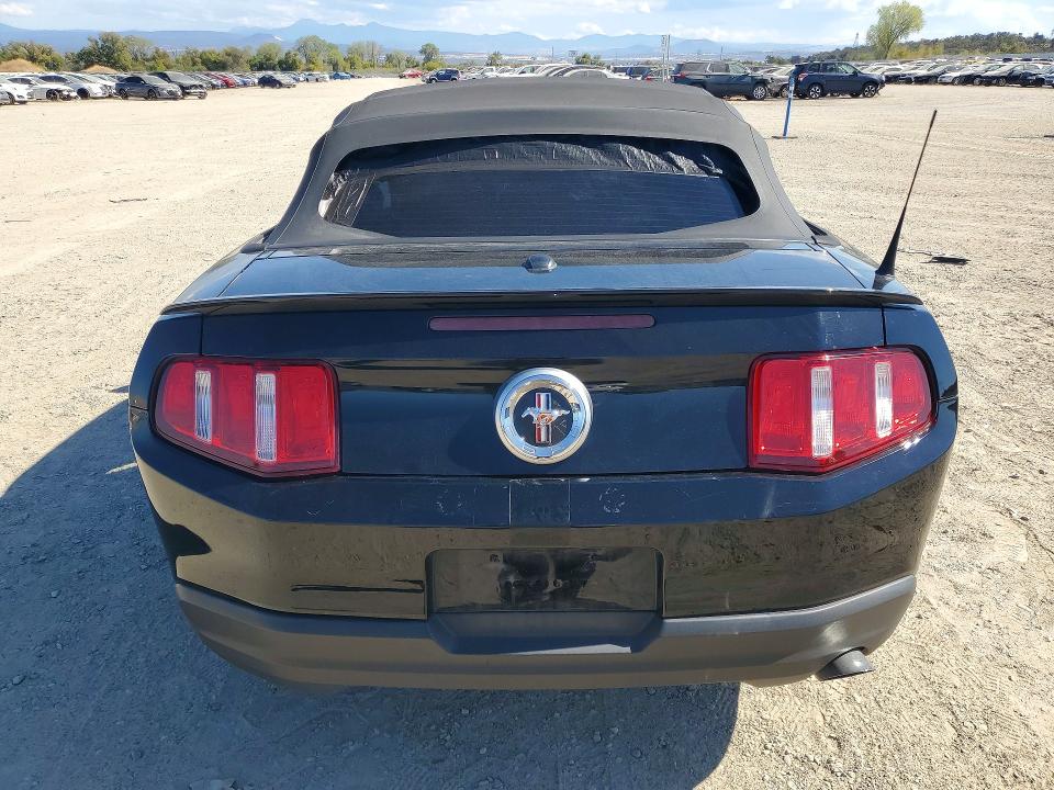 71986616 :رقم المزاد ، 1ZVBP8ENXA5167507 vin ، 2010 Ford Mustang مزاد بيع