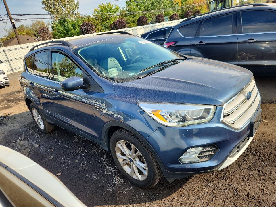 Auction sale of the 2018 Ford Escape, vin: 1FMCU9HD6JUB01627, lot number: 70906176