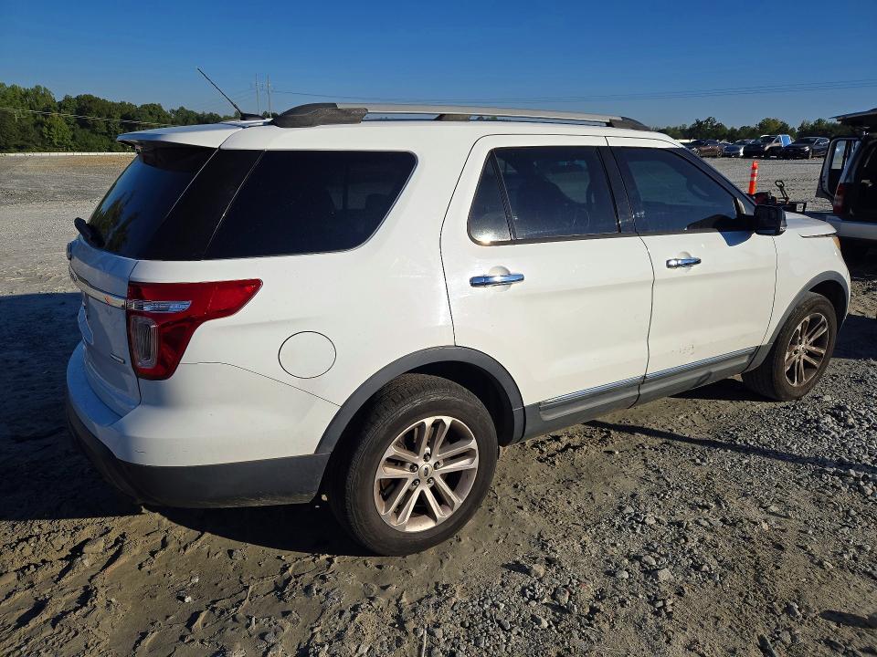 71694146 :رقم المزاد ، 1FM5K8D89EGA04556 vin ، 2014 Ford Explorer مزاد بيع