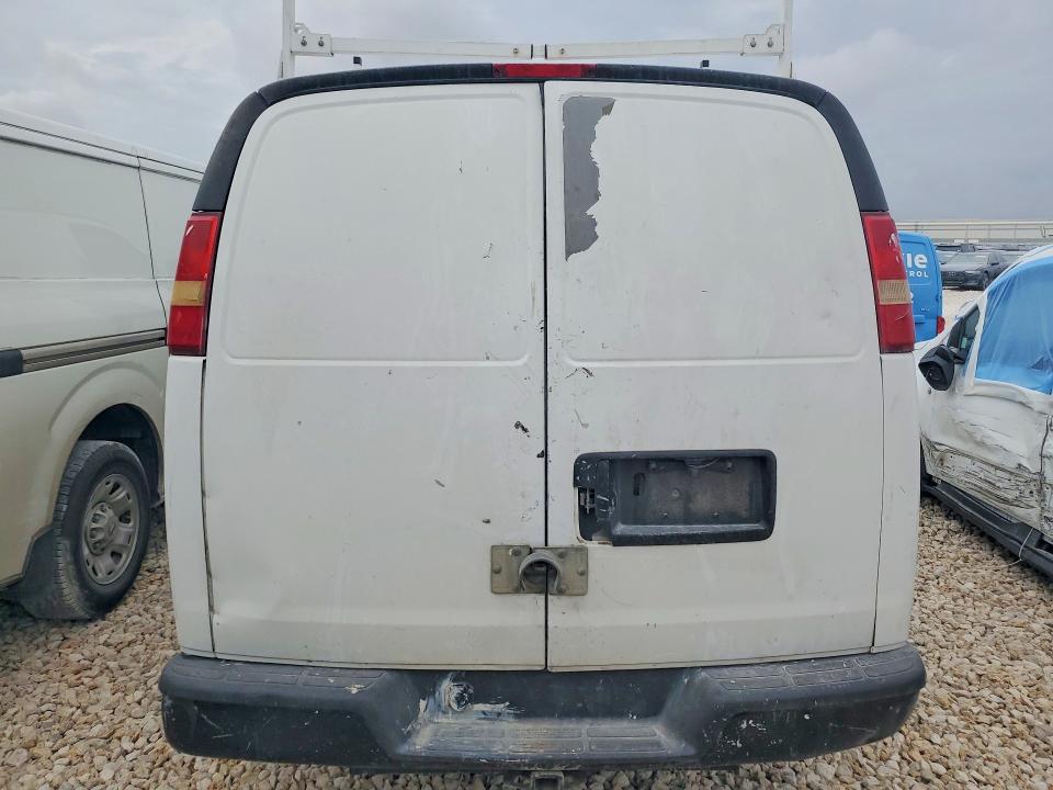 Продаж на аукціоні авто 2019 Chevrolet Express G2500, vin: 1GCWGAFP7K1257461, номер лоту: 69608776