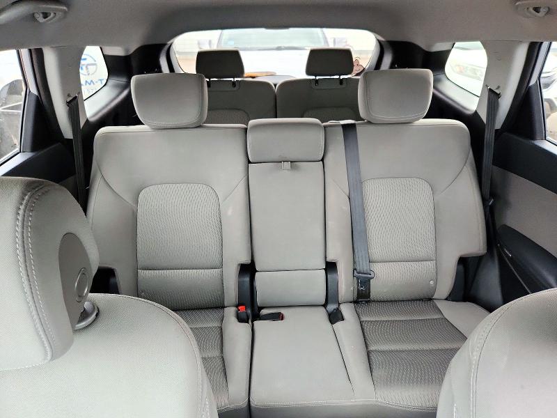 Продажа на аукционе авто 2017 Hyundai Santa Fe, vin: KM8SMDHFXHU188958, номер лота: 71315296