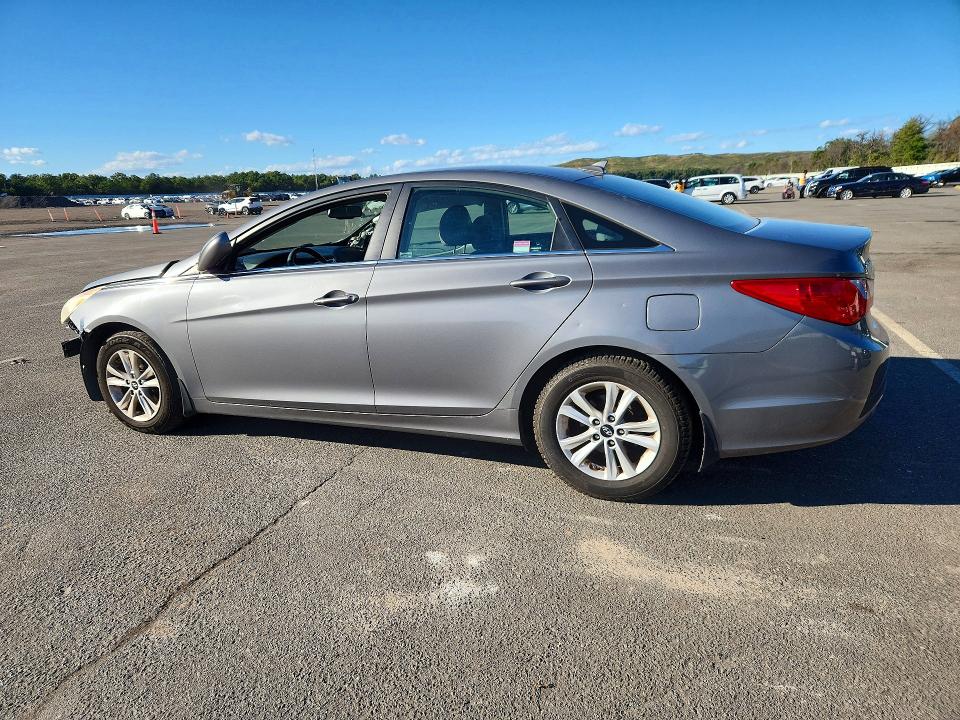 Продажа на аукционе авто 2013 Hyundai Sonata, vin: 5NPEB4AC1DH651033, номер лота: 71671556