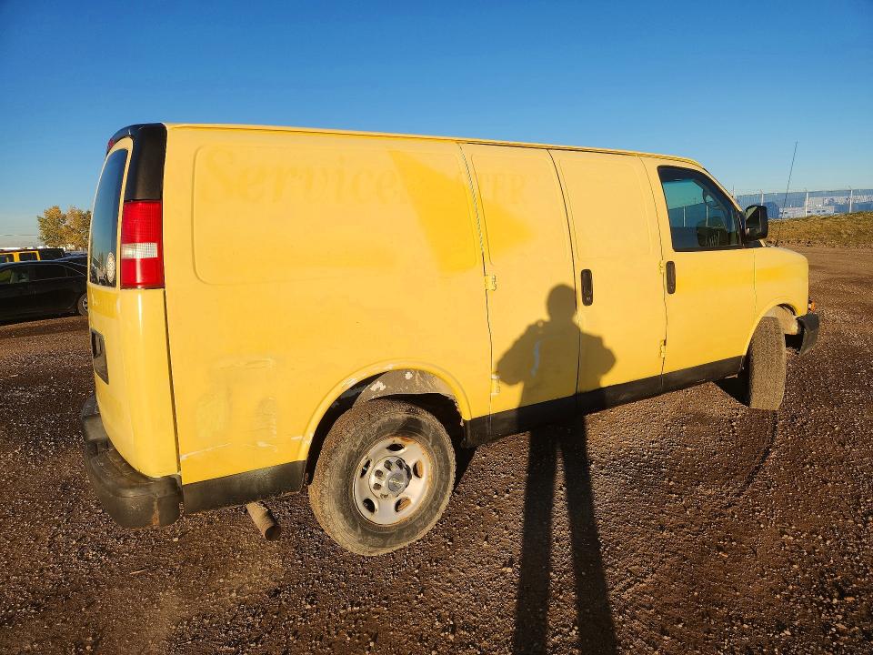 2011 Chevrolet Express G2500 მანქანა იყიდება აუქციონზე, vin: 1GCWGFCA3B1155832, აუქციონის ნომერი: 71486656