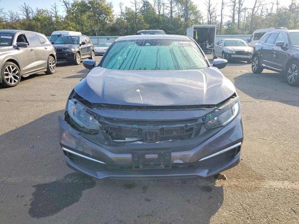 Auction sale of the 2019 Honda Civic, vin: 2HGFC2F67KH558520, lot number: 70976366