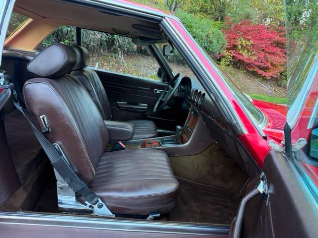 73160096 :رقم المزاد ، WDBBA45A2DB023402 vin ، 1983 Mercedes-benz 380 مزاد بيع