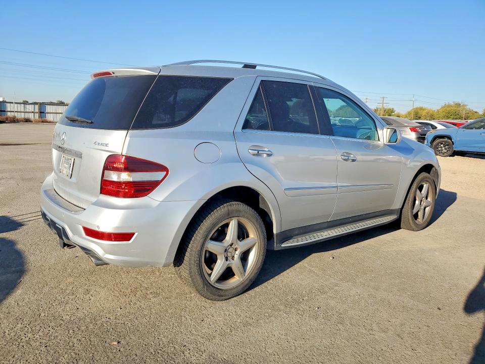 2009 Mercedes-benz Ml მანქანა იყიდება აუქციონზე, vin: 4JGBB72E49A458535, აუქციონის ნომერი: 71146866