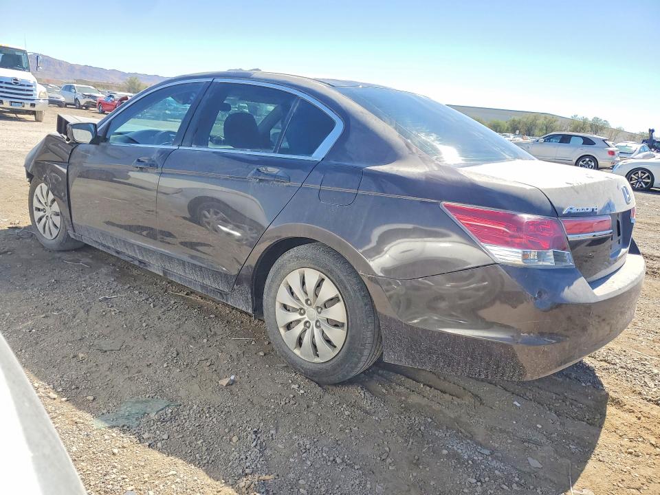 62100176 :رقم المزاد ، 1HGCP2F33BA068300 vin ، 2011 Honda Accord مزاد بيع