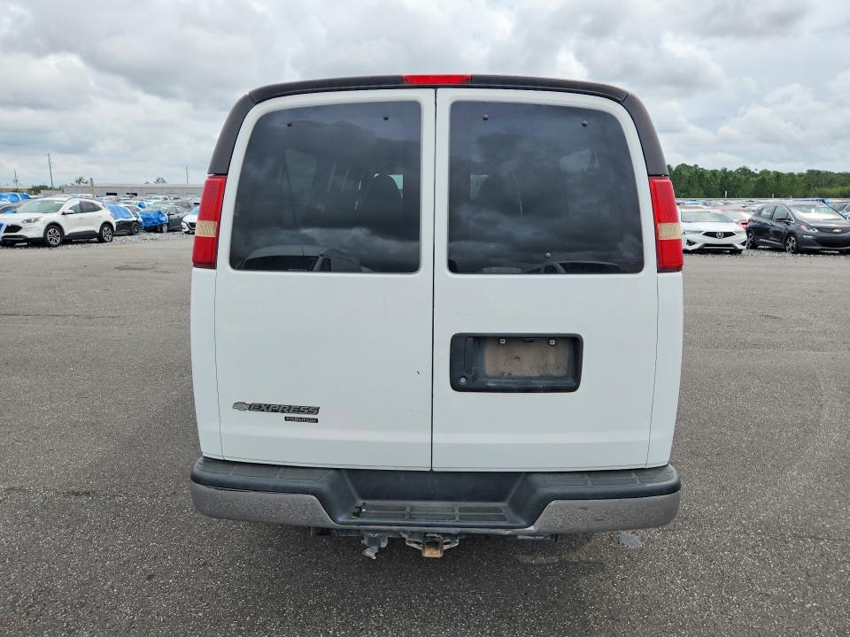 2015 Chevrolet Express G3500 მანქანა იყიდება აუქციონზე, vin: 1GAZG1FG1F1115943, აუქციონის ნომერი: 71436586