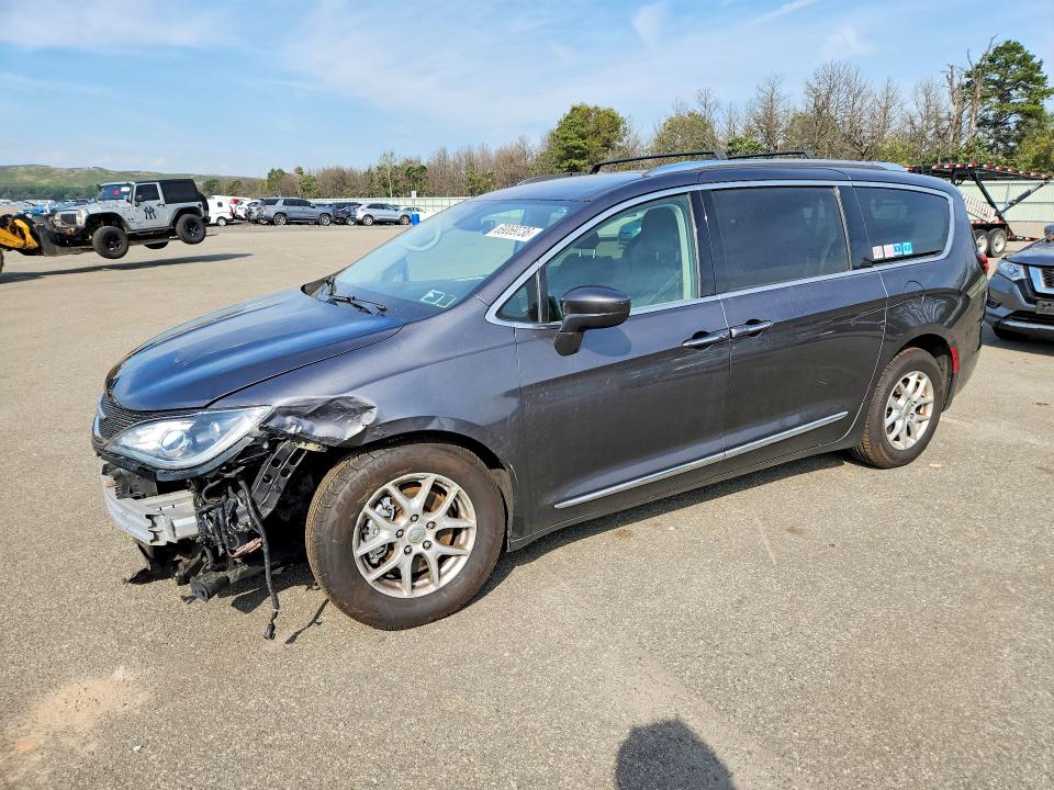 Auction sale of the 2020 Chrysler Pacifica, vin: 2C4RC1BG9LR113180, lot number: 69069736