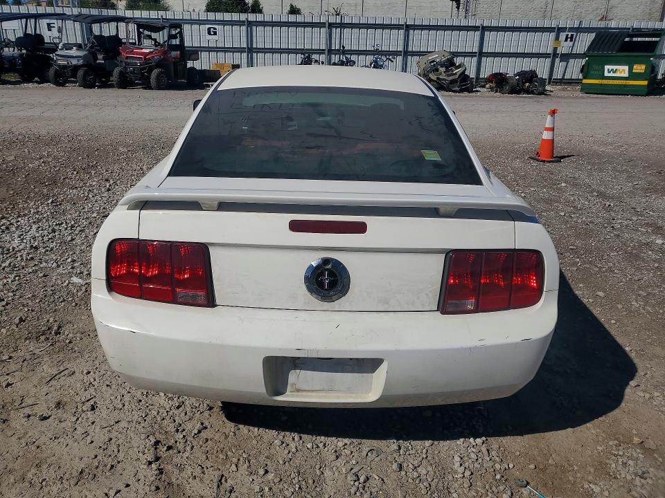 Продажа на аукционе авто 2005 Ford Mustang, vin: 1ZVFT80N355257138, номер лота: 71254786