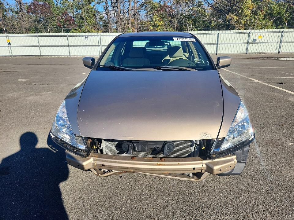 Продаж на аукціоні авто 2004 Honda Accord, vin: 1HGCM56324A157935, номер лоту: 72681546