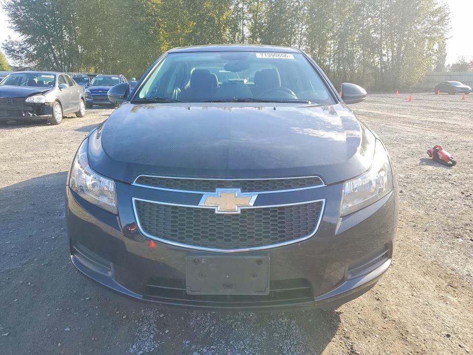 2014 Chevrolet Cruze მანქანა იყიდება აუქციონზე, vin: 1G1PC5SB3E7439766, აუქციონის ნომერი: 71390856